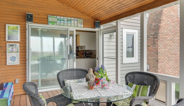 Tennis Court & Deck: Pet-friendly Charles City Gem