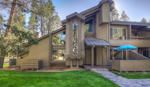 Tennis Village 36 with 6 Unlimited SHARC passes