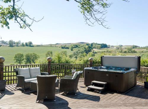 Tennox Parlour - Ukc3542