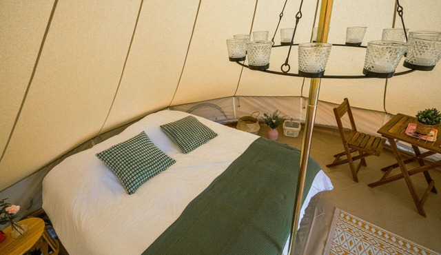 Tente de Monein : une Nuit Inoubliable en Pleine Nature