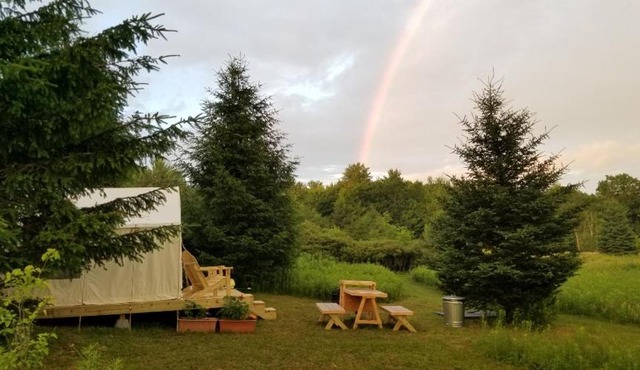 Tentrr Signature - Pastoral Paths at Little Farm Too