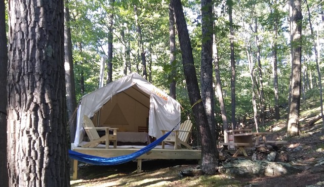 Tentrr Signature Site - Mountain Hideaway