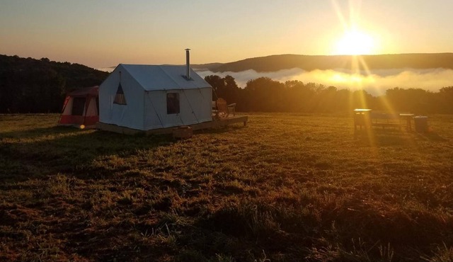 Tentrr Signature Site - Lake View Retreat