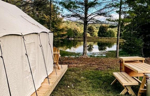 Tentrr Signature Site - Piney Pond Retreat at Tuckaway Tree Farm