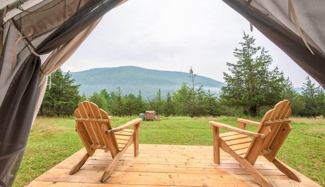 Tentrr Signature Site - Pleasant Valley Maplecroft Camp