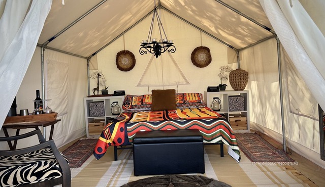 Tentrr Signature Site - The Three Oaks Campsite