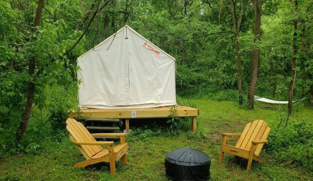Tentrr Signature Site - Muskingum River Glamping