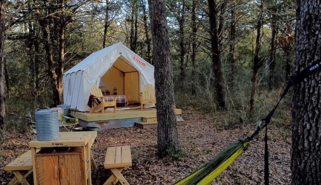 Tentrr Signature Site - Camp Idle Wild