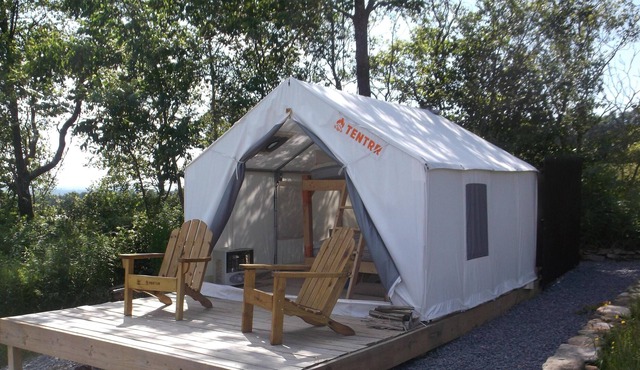 Tentrr Signature Site - Hogan's Landing