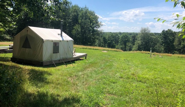 Tentrr Signature Site - Camp Sugarbush