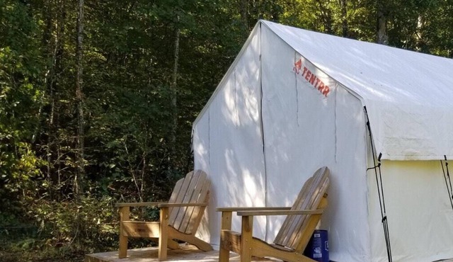 Tentrr Signature Site - Pete Sang Lub