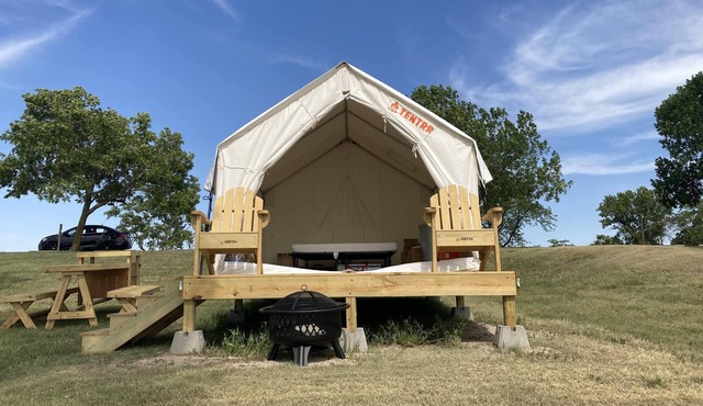 Tentrr State Park Site - Nebraska Sherman SRA – East Ridge Lakeview J – Single