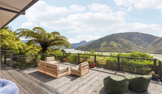 Tepuia Daze - Havelock Holiday Home