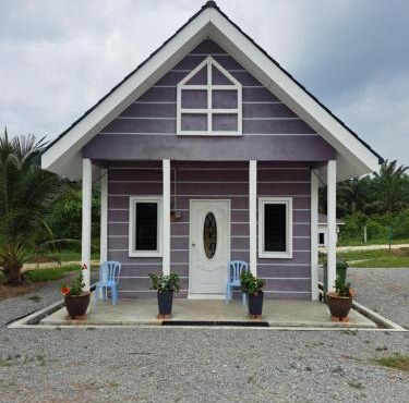 Teratak Sumayyah - For Islam Only - Pondok Lenggong