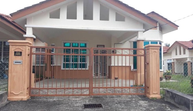 TERATAK PERSINGGAHAN ANUM NS