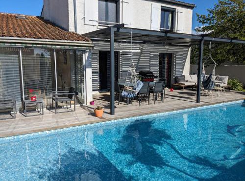 Teresa Beauté - grande maison 4 chambres proche La Rochelle Ile de Ré avec piscine