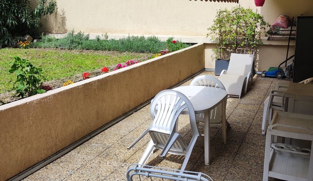 Terrace apartment+ possibility of garage(2 to 3 people)