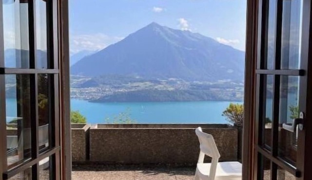 Terrace with View Cozy Retreat Free Parking