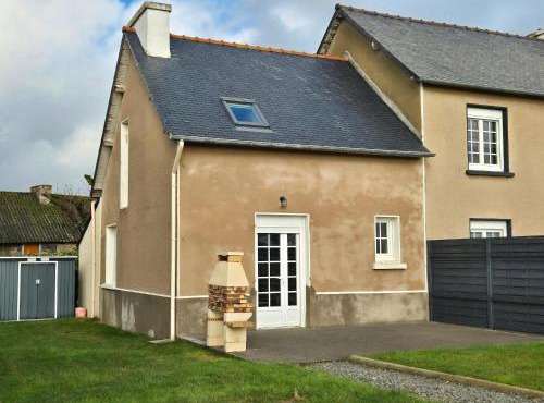 Terraced Country House near Sea