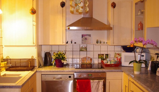 Terraced house, 120M2, for 7 people, 2 km from the lake, with private garden