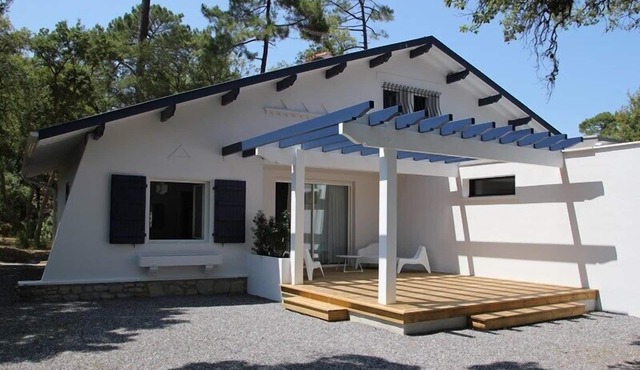 Terraced villa in front of the sporting casino