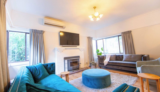 Terraces of Warburton - a cozy, five-bedroom house with mountain views