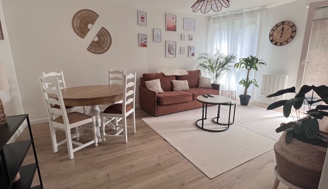 Terracotta at the gateway to Paris - Parking, metro