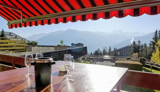 Terrasse des Alpes 2006 by Interhome
