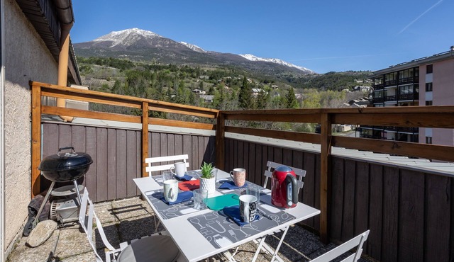 Terrasse des Lupins - Studio Apartment, Sleeps 4