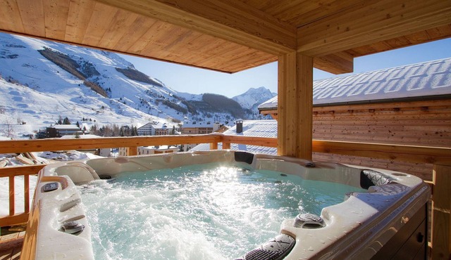 Terrasse panoramique avec bain à remous | Sauna