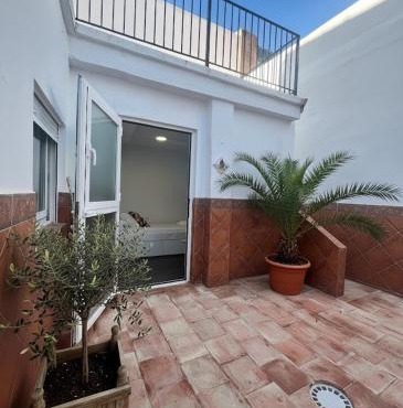 Terraza 120 m2 y paellero - Metro & Aeropuerto