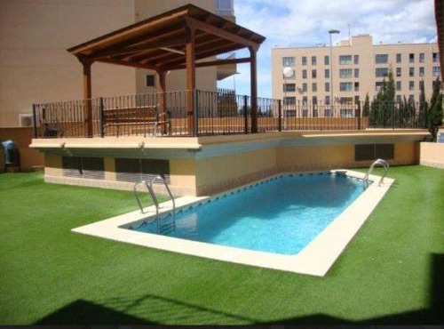TERRAZA PISCINA GARAJE 2 habitaciones cama doble -2 a 6 personas Wifi,playa,piscina 24h, Mercadona -MUY CÓMODO