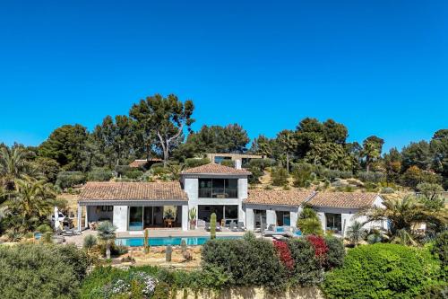Terre de Provence-Luxurious Villa-Pool-Sea View