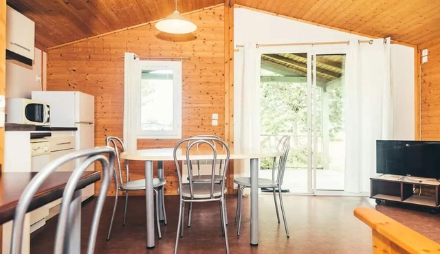 Terres de France - Hamlets of Honey - 2 room chalet 2 people