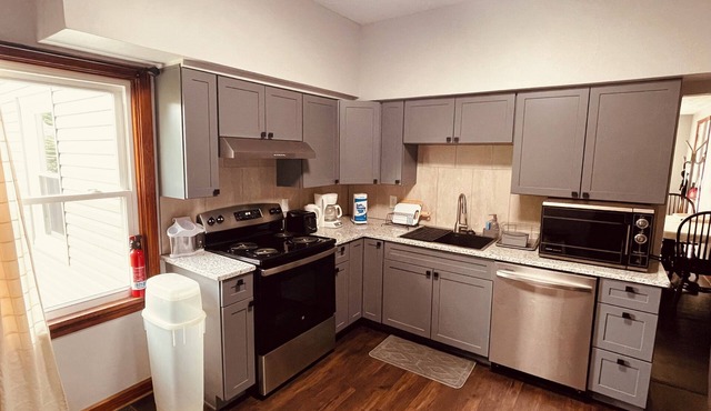 Terrific 2-bedroom apartment up to 5 people Dalton with AC, WiFi