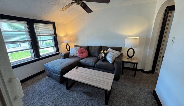 Terrific 2-bedroom upstairs condo with AC in charming Eastpointe