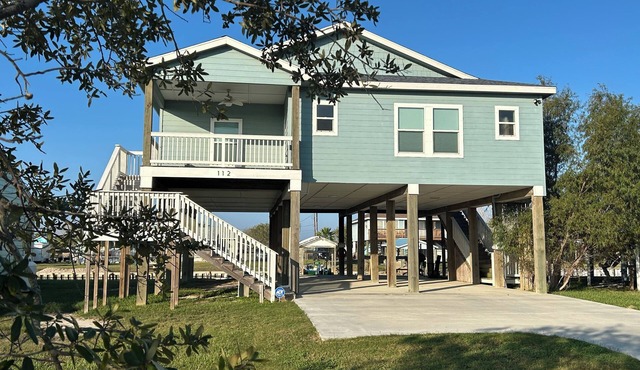Terrific 3-bedroom waterfront home. Short & long term rentals available