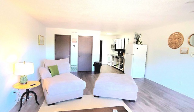 Terrific Apartment in Estherville-Steps to 2nd Floor