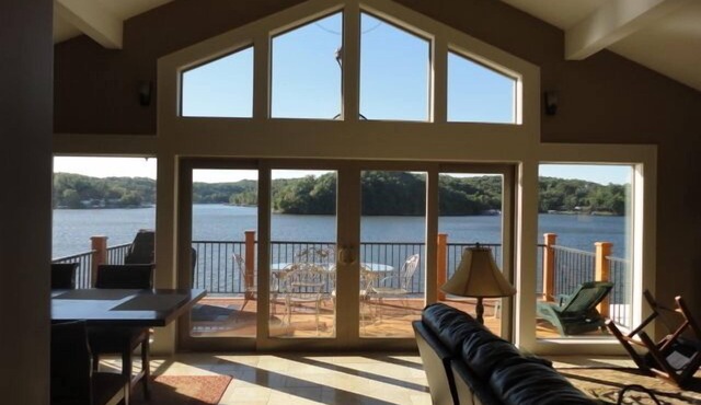 Terrific Lake View! Totally Updated! All Bedrooms w lake view! Boat Rentals.