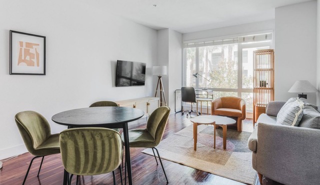 Terrific San Jose 1BR w/Gym, Pool & Spa, nr Restaurants