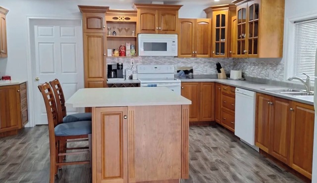 Terrys Place in Botwood, NL.nCozy Two Bedroom, Two Bathrooms.nNewly Renovated!
