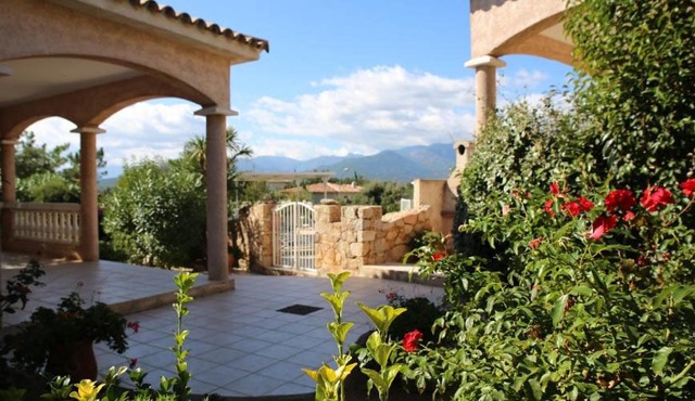 TESTA-2 chambres-Piscine en résidence-Plage à pieds