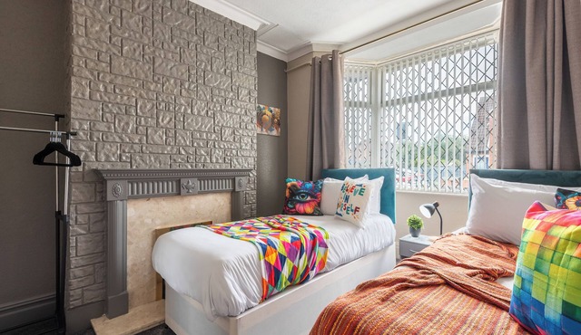 Testimony 3 Bedrm 2 bathroom Cozy Cushy Calm Home