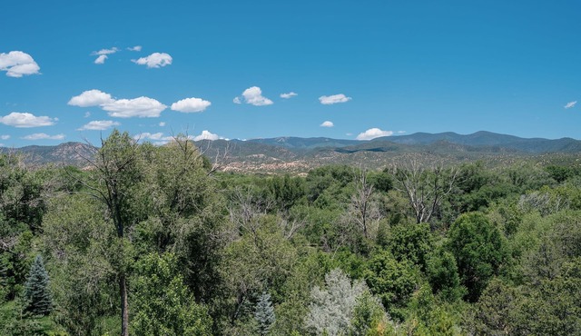 Tesuque Outpost |3 Casitas |Best views in Santa Fe