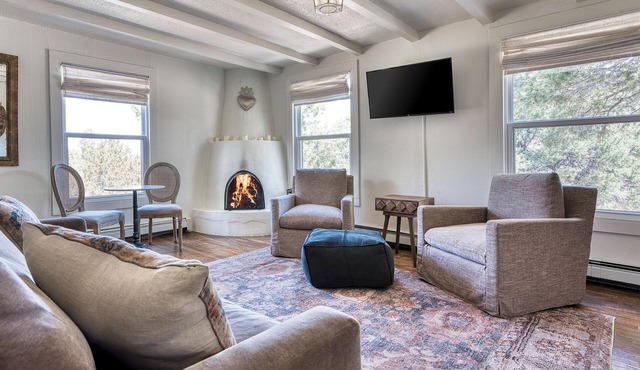 Tesuque Outpost |Casita E | Best views in Santa Fe