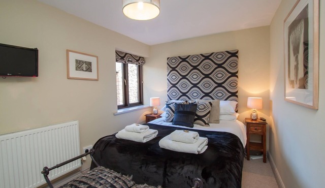 Tethera at Coal Yeat - luxurious and pet friendly and close to Coniston