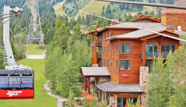 Teton Club 15-35% Off Most Weeks, Ski-in/Out to Tram, Gondola- 4 Hot Tubs & Spa!
