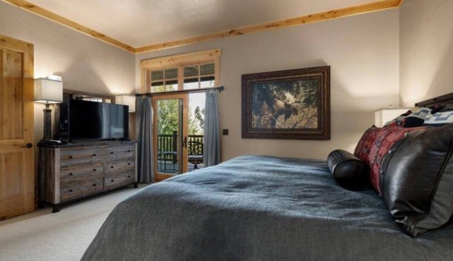 Teton Retreat Condo | Bronze Buffalo Ranch