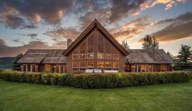 Teton Riverfront Retreat | Spacious, Peaceful, Perfect for Family Adventures