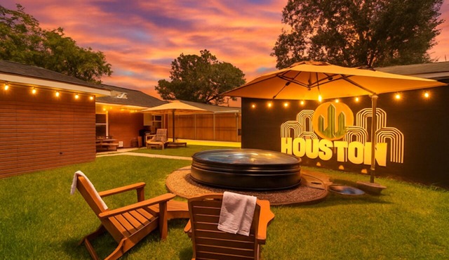 Texan Backyard Vibes l Cowboy Pool & BBQ l Pet-Friendly